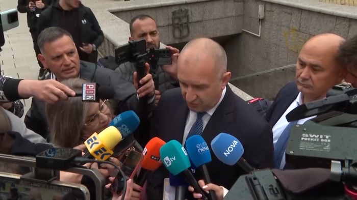 Политическите заявки: Радев: \"Има голяма вероятност да съм следващият премиер\" 