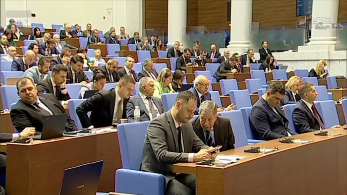 След дебат в залата: Депутатите приеха Закона за защита на потребителите