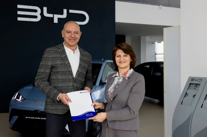 Клиентите на BYD ще ползват преференции за автомобилните застраховки на Евроинс    