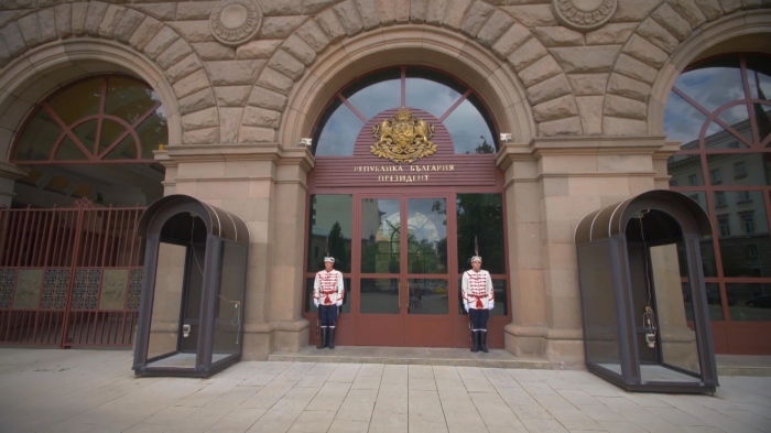 И \"Прогресивна България\" подкрепи Йотова: Тя ще се кандидатира за президент наесен 
